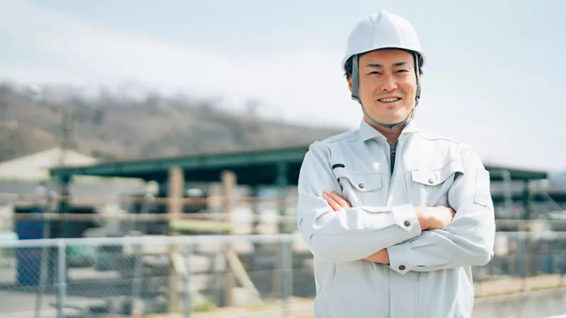 企業直接雇用実績あり●重量物持ち上げ＆汚れ作業なし●製品の梱包・機械オペレーター●寮費無料