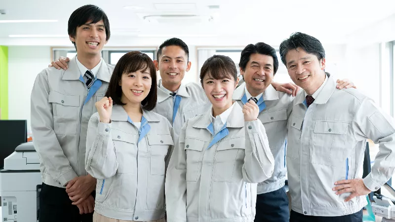 【2025年9月迄の短期】日勤専属で簡単なパソコン設定・梱包・運搬等のお仕事《出雲市》