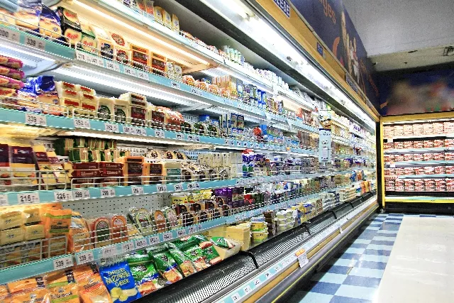製袋前取り（製品の梱包）その他付随する業務