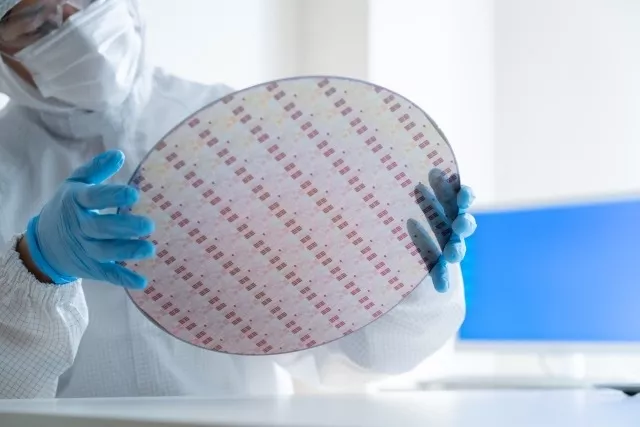 エンジニア未経験でも安心◎正社員登用！賞与年2回＆年間休日120日以上でプライベートも充実！＜山梨県＞