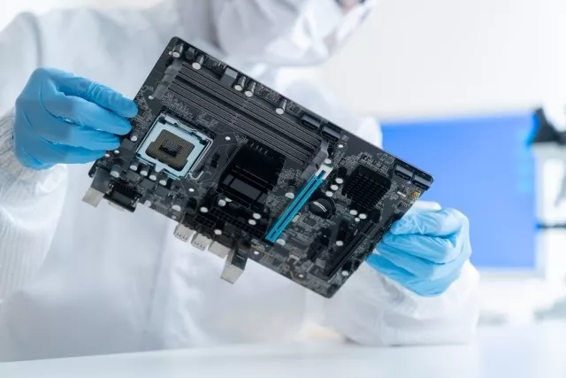 大手企業正社員｜月給19万円から｜半導体エンジニア≪神奈川県≫